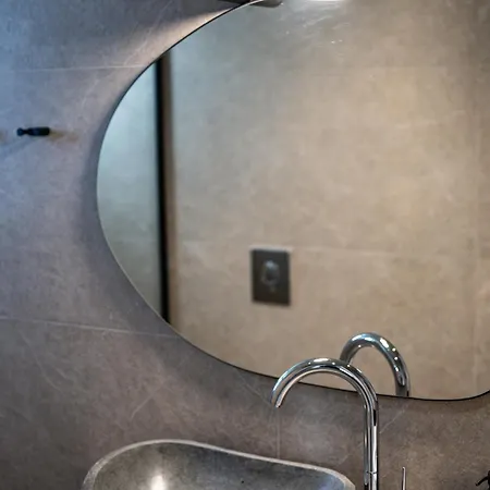 Deluxe Seaside For 6 Kandia