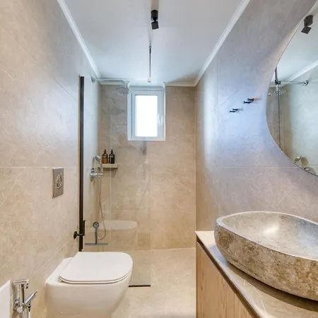 Deluxe Seaside For 6 * Kandia