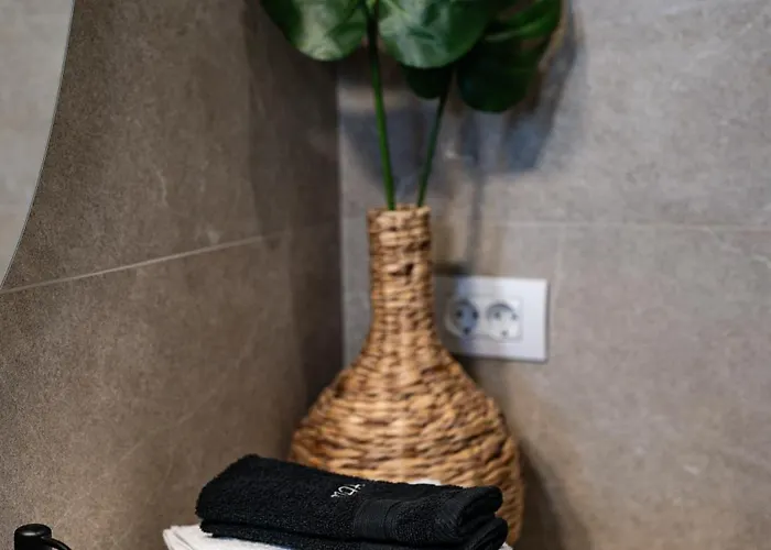 Deluxe Seaside For 6 *